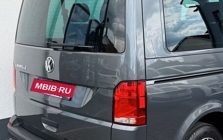 Volkswagen Caravelle T6 рестайлинг, 2022 год, 4 150 000 рублей, 6 фотография