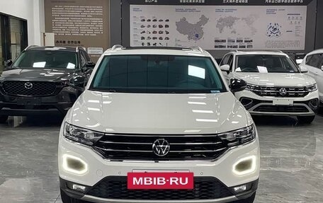 Volkswagen T-Roc I, 2022 год, 1 700 311 рублей, 11 фотография