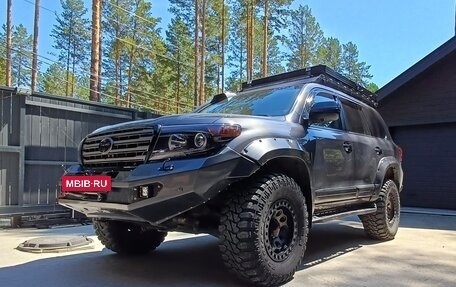 Toyota Land Cruiser 200, 2014 год, 7 890 000 рублей, 3 фотография