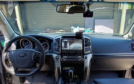 Toyota Land Cruiser 200, 2014 год, 7 890 000 рублей, 19 фотография