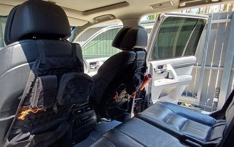 Toyota Land Cruiser 200, 2014 год, 7 890 000 рублей, 26 фотография