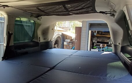 Toyota Land Cruiser 200, 2014 год, 7 890 000 рублей, 32 фотография