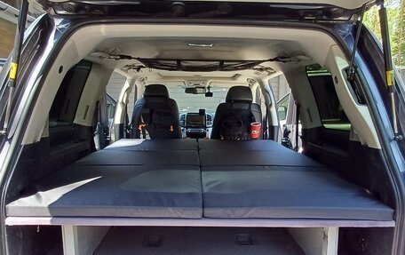 Toyota Land Cruiser 200, 2014 год, 7 890 000 рублей, 30 фотография