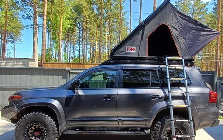 Toyota Land Cruiser 200, 2014 год, 7 890 000 рублей, 34 фотография