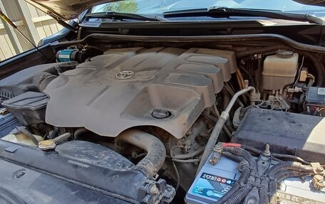 Toyota Land Cruiser 200, 2014 год, 7 890 000 рублей, 37 фотография