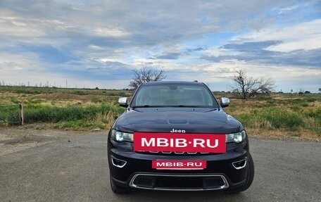 Jeep Grand Cherokee, 2017 год, 3 185 000 рублей, 2 фотография