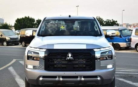 Mitsubishi L200, 2026 год, 4 890 600 рублей, 2 фотография