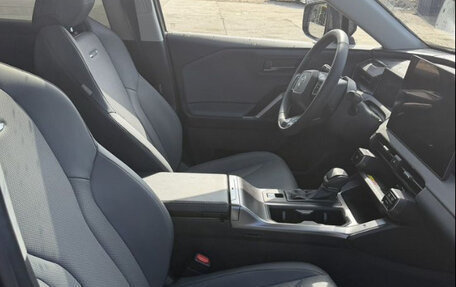 Toyota RAV4, 2026 год, 4 100 600 рублей, 11 фотография