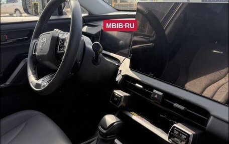 Toyota RAV4, 2026 год, 4 100 600 рублей, 10 фотография