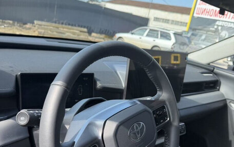 Toyota RAV4, 2026 год, 4 100 600 рублей, 12 фотография