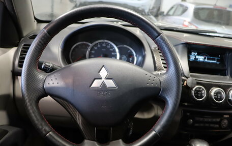 Mitsubishi L200 IV рестайлинг, 2011 год, 1 349 990 рублей, 10 фотография