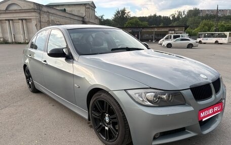 BMW 3 серия, 2005 год, 1 150 000 рублей, 3 фотография