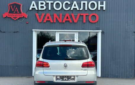 Volkswagen Tiguan I, 2015 год, 1 820 000 рублей, 6 фотография