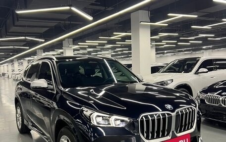 BMW X1, 2023 год, 3 300 600 рублей, 1 фотография