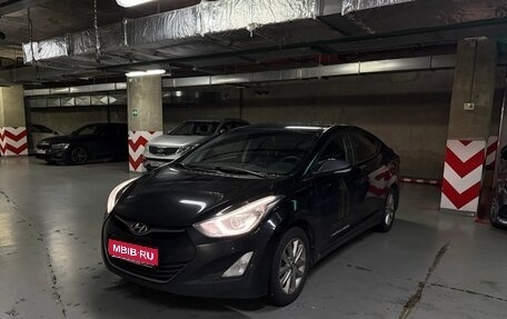 Hyundai Elantra V, 2014 год, 650 000 рублей, 1 фотография