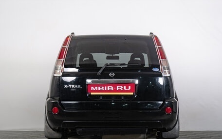 Nissan X-Trail, 2004 год, 679 000 рублей, 5 фотография