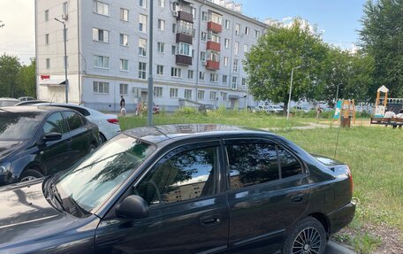 Hyundai Accent II, 2011 год, 410 000 рублей, 2 фотография