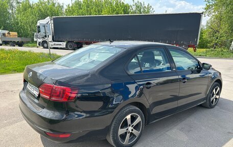 Volkswagen Jetta VI, 2014 год, 680 000 рублей, 2 фотография