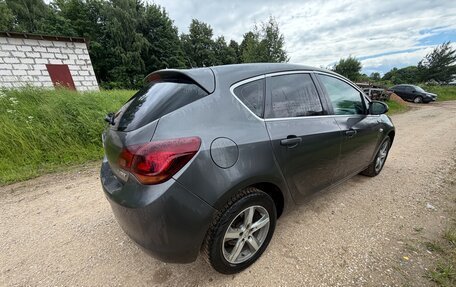 Opel Astra J, 2011 год, 480 000 рублей, 24 фотография