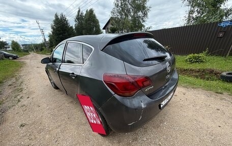 Opel Astra J, 2011 год, 480 000 рублей, 25 фотография