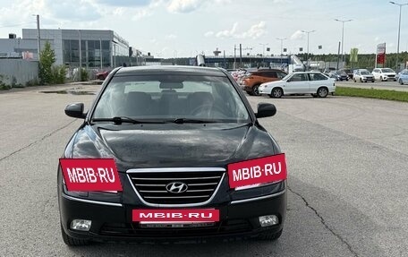 Hyundai Sonata VI, 2010 год, 750 000 рублей, 3 фотография
