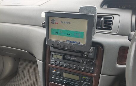Toyota Camry, 1998 год, 490 000 рублей, 10 фотография
