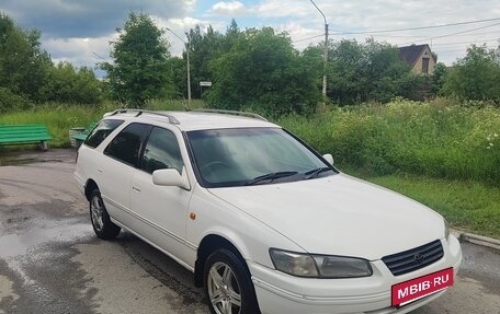 Toyota Camry, 1998 год, 490 000 рублей, 8 фотография