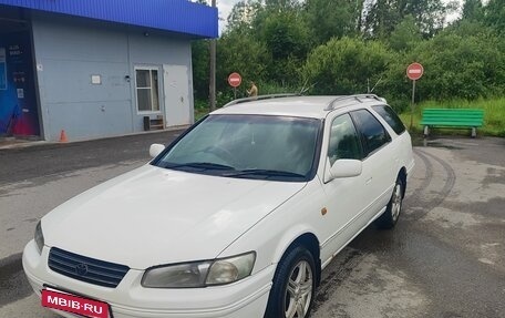 Toyota Camry, 1998 год, 490 000 рублей, 7 фотография