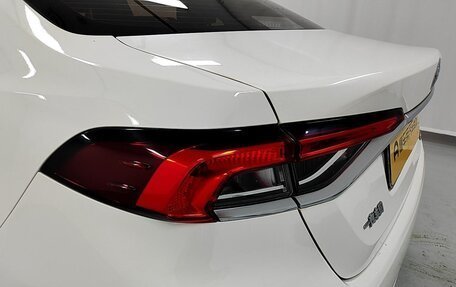 Toyota Corolla, 2022 год, 1 300 000 рублей, 10 фотография