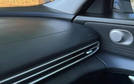 Hyundai Elantra, 2023 год, 1 390 000 рублей, 10 фотография
