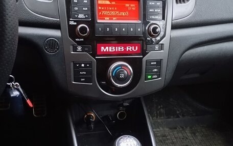 KIA Cerato III, 2010 год, 900 000 рублей, 15 фотография