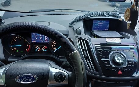 Ford Kuga III, 2013 год, 156 000 рублей, 28 фотография