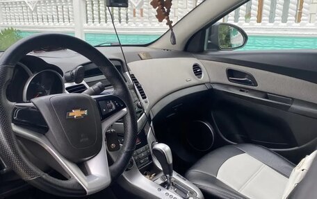 Chevrolet Cruze II, 2012 год, 680 000 рублей, 9 фотография