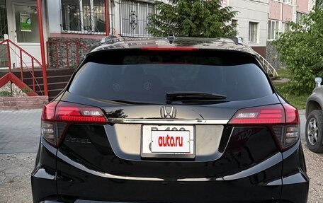 Honda Vezel, 2018 год, 1 500 000 рублей, 4 фотография