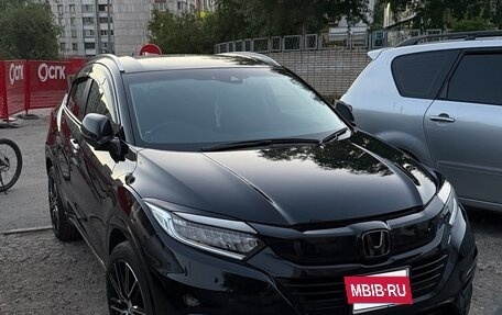 Honda Vezel, 2018 год, 1 500 000 рублей, 6 фотография