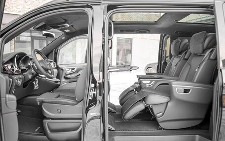 Mercedes-Benz V-Класс, 2023 год, 10 800 000 рублей, 5 фотография