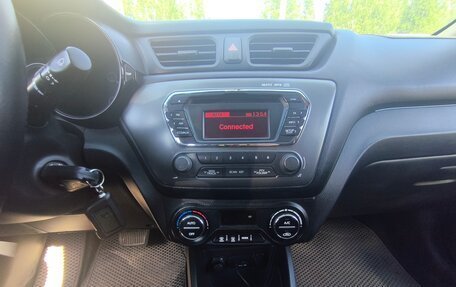 KIA Rio III рестайлинг, 2011 год, 850 000 рублей, 11 фотография