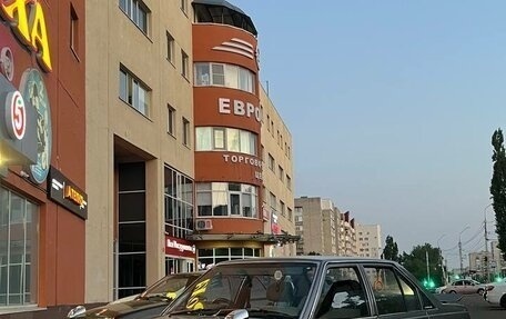 Toyota Carina, 1983 год, 800 000 рублей, 1 фотография