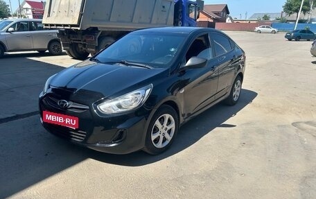 Hyundai Solaris II рестайлинг, 2011 год, 515 000 рублей, 8 фотография