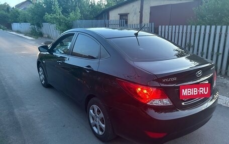 Hyundai Solaris II рестайлинг, 2011 год, 515 000 рублей, 5 фотография
