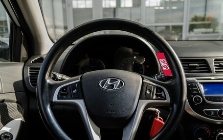 Hyundai Solaris II рестайлинг, 2013 год, 730 000 рублей, 14 фотография