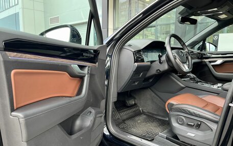 Volkswagen Touareg III, 2019 год, 4 590 000 рублей, 14 фотография