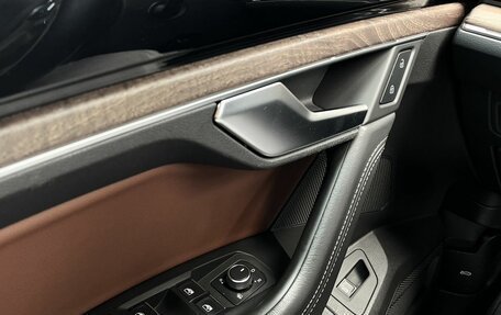 Volkswagen Touareg III, 2019 год, 4 590 000 рублей, 15 фотография