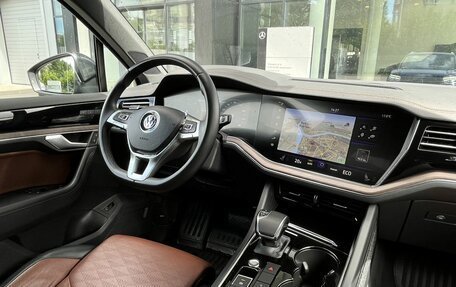 Volkswagen Touareg III, 2019 год, 4 590 000 рублей, 27 фотография