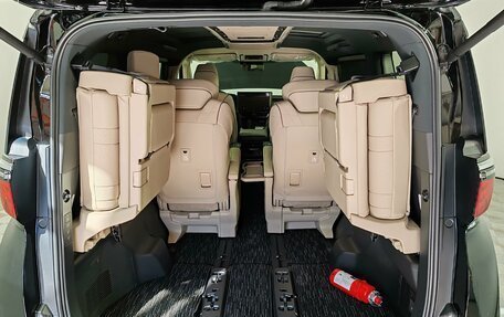Toyota Alphard, 2026 год, 14 290 000 рублей, 10 фотография