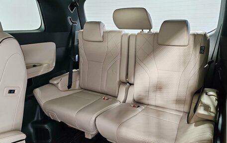 Toyota Alphard, 2026 год, 14 290 000 рублей, 24 фотография