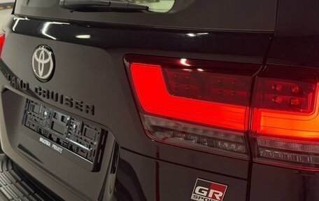 Toyota Land Cruiser, 2025 год, 12 900 000 рублей, 17 фотография