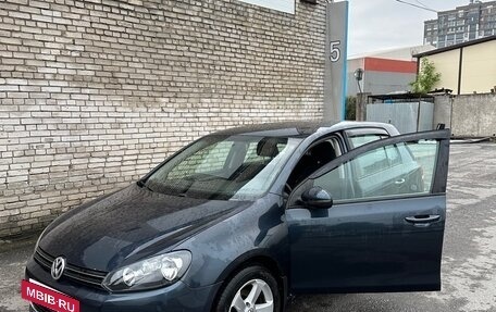 Volkswagen Golf VI, 2011 год, 500 000 рублей, 6 фотография