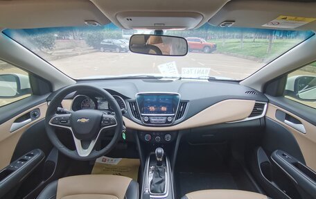 Chevrolet Monza, 2022 год, 1 220 000 рублей, 11 фотография