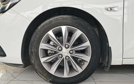 Chevrolet Monza, 2022 год, 1 220 000 рублей, 14 фотография